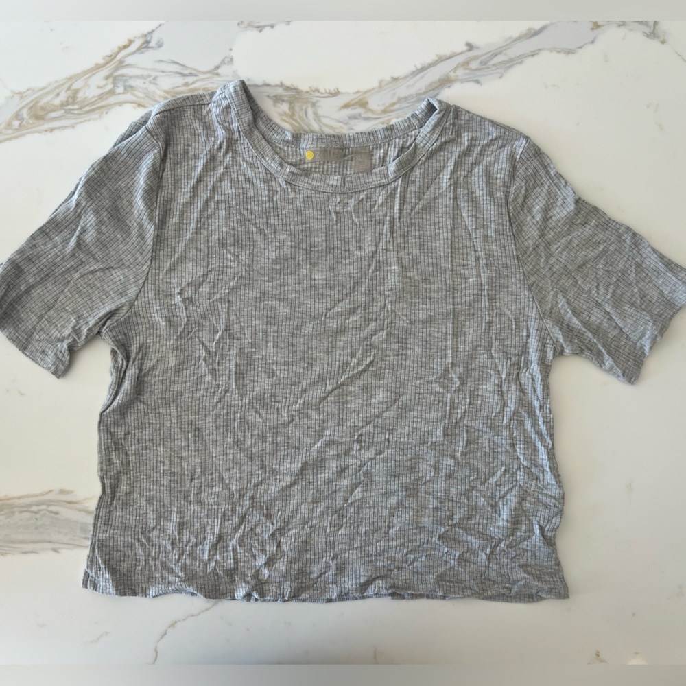 Zella Ribbed Heather Gray Baby Tee